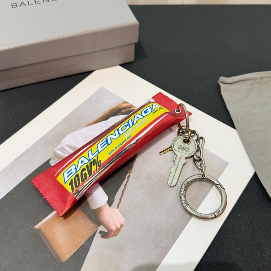 replik,replica,schmuck,1:1,beste,ohrringe,ring,Repliken Neuer zweifarbiger Balenciaga ENERGY BAR Schlüsselanhänger mit Energieriegel-Anhänger (DMHOO) replik,replica,schmuck,1:1,beste,ohrringe,ring,Repliken Neuer zweifarbiger Balenciaga ENERGY BAR Schlüsselanhänger mit Energieriegel-Anhänger (DMHOO)