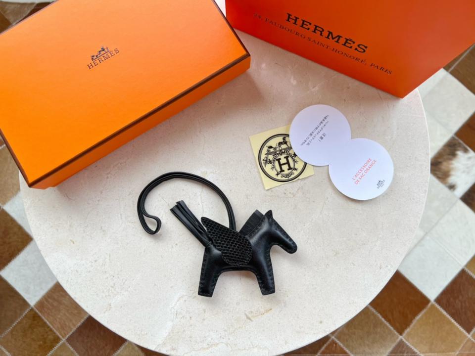 replik,replica,schmuck,1:1,beste,ohrringe,ring,Repliken HERMES Rodeo Pegase Taschenanhänger Schlüsselanhänger reines handgenähtes Lammleder + echte Eidechsenhaut (6LRCG) replik,replica,schmuck,1:1,beste,ohrringe,ring,Repliken HERMES Rodeo Pegase Taschenanhänger Schlüsselanhänger reines handgenähtes Lammleder + echte Eidechsenhaut (6LRCG)