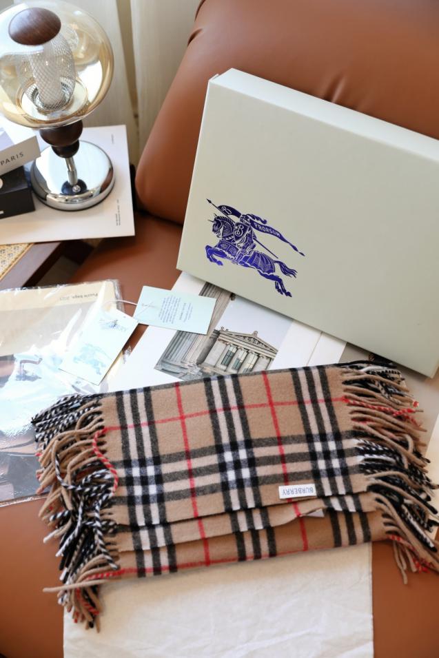 replik,replica,schmuck,1:1,beste,ohrringe,ring,Repliken Burberry Kaschmirschal mit großen Quasten (6MV71) replik,replica,schmuck,1:1,beste,ohrringe,ring,Repliken Burberry Kaschmirschal mit großen Quasten (6MV71)