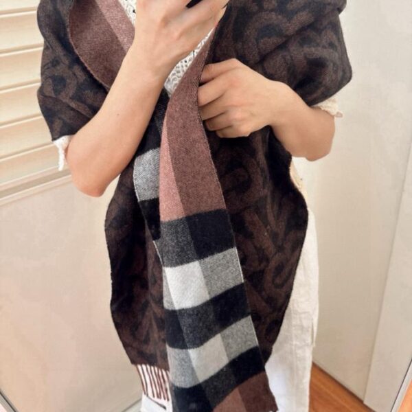 replik,replica,schmuck,1:1,beste,ohrringe,ring,Repliken Burberry Classic TB Kollektion Jacquard Worsted Kaschmirschal (BCWNE)