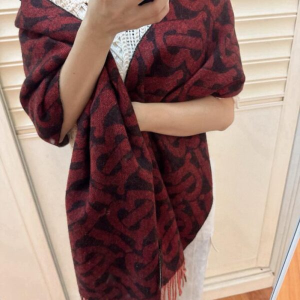 replik,replica,schmuck,1:1,beste,ohrringe,ring,Repliken Burberry Classic TB Kollektion Jacquard-Kaschmirschal (LEZGC)