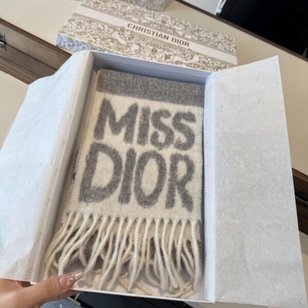 replik,replica,schmuck,1:1,beste,ohrringe,ring,Repliken Neuestes Produkt aus der Miss Dior Graffiti Kollektion (8O1UB)