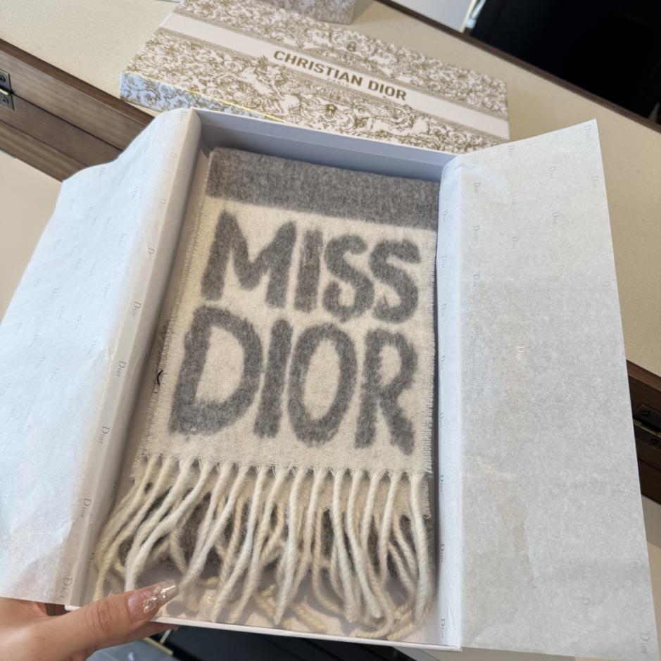 replik,replica,schmuck,1:1,beste,ohrringe,ring,Repliken Neuestes Produkt aus der Miss Dior Graffiti Kollektion (8O1UB) replik,replica,schmuck,1:1,beste,ohrringe,ring,Repliken Neuestes Produkt aus der Miss Dior Graffiti Kollektion (8O1UB)