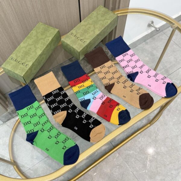 replik,replica,schmuck,1:1,beste,ohrringe,ring,Repliken [Eine Packung enthält fünf Paar] FENDIs neue High-Top-Socken (FVFM0)