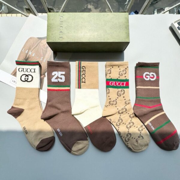 replik,replica,schmuck,1:1,beste,ohrringe,ring,Repliken [Eine Box enthält fünf Paar] Gucci Neuheit Duftsocken, Socken mit authentischem Logo, reine Baumwolle (66C06)
