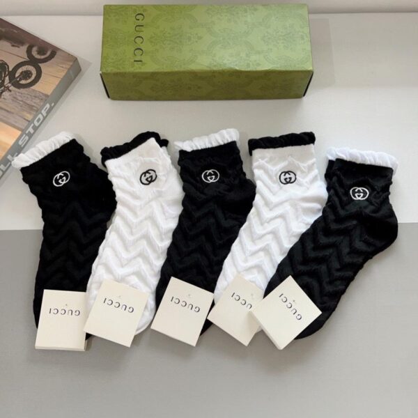 replik,replica,schmuck,1:1,beste,ohrringe,ring,Repliken (5 Paar pro Schachtel) Gucci kleiner Artikel, Rüschensocken mit Stickerei (9TBHI)