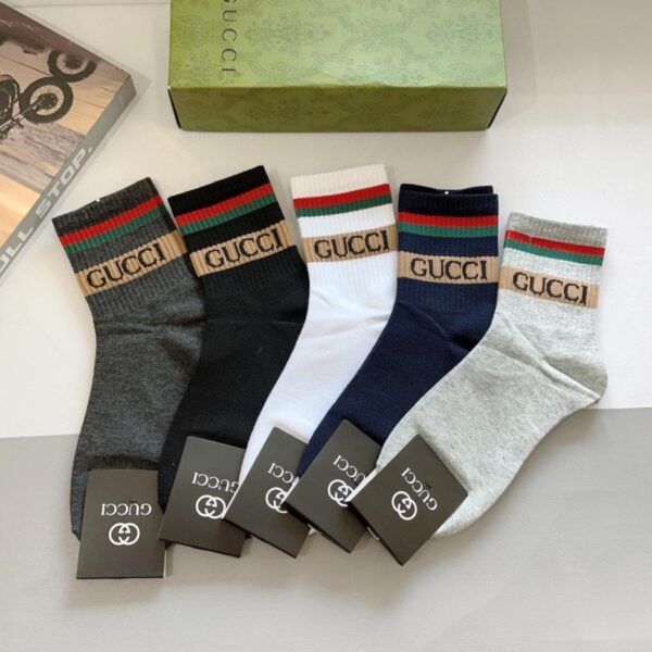 replik,replica,schmuck,1:1,beste,ohrringe,ring,Repliken (5 Paar pro Packung) Neue GUCCI Herrensocken, mittelhoch! Aus reiner Baumwolle (EOK4O)