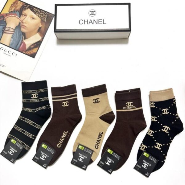 replik,replica,schmuck,1:1,beste,ohrringe,ring,Repliken 【5 Paar pro Packung】 Chanel-Socken mit klassischem Logo, mittelhoch, aus reiner Baumwolle (ZBIB1)