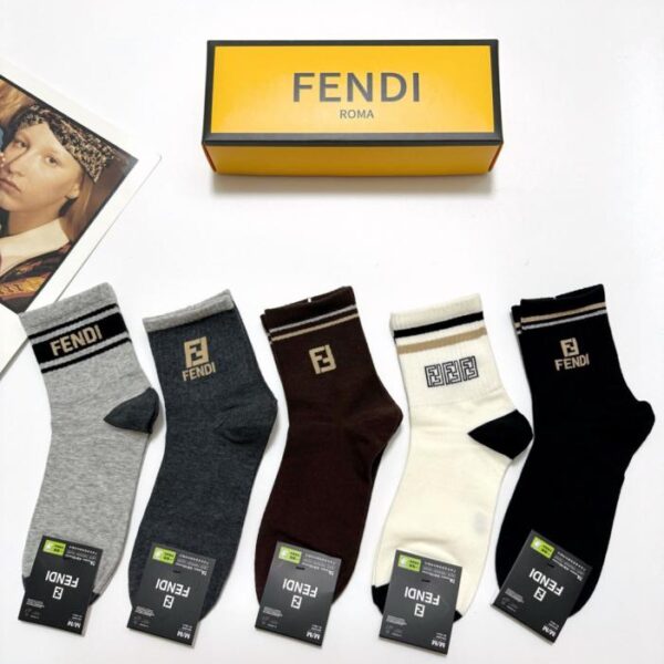 replik,replica,schmuck,1:1,beste,ohrringe,ring,Repliken [5 Paar pro Packung] FENDI klassische Logo-Baumwollsocken, mittelhoch (BNOHK)