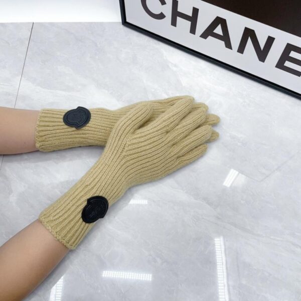 replik,replica,schmuck,1:1,beste,ohrringe,ring,Repliken Neue MONCLER Wollhandschuhe (M1R8M) – Jetzt im Fachhandel erhältlich