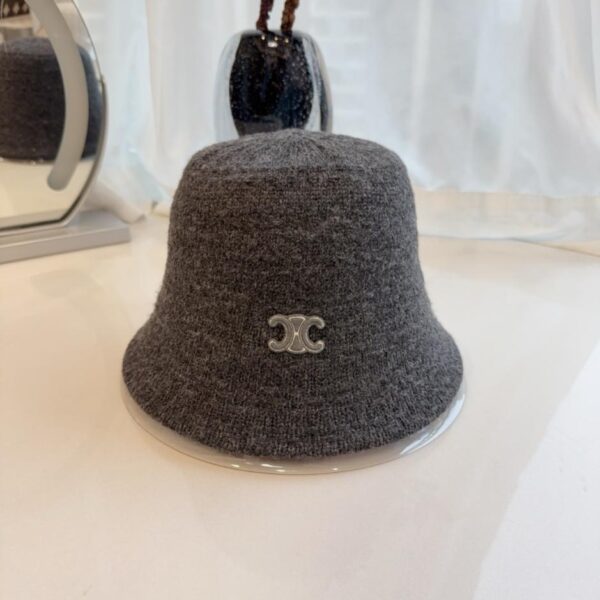replik,replica,schmuck,1:1,beste,ohrringe,ring,Repliken Der neue gestrickte Fischerhut von Celine, ein minimalistischer Hut im Fischerstil, perfekt für Herbst und Winter (TE8QQ).