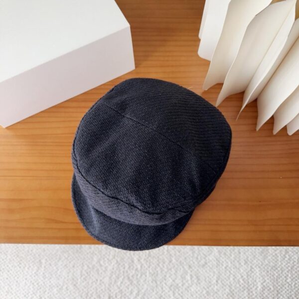 replik,replica,schmuck,1:1,beste,ohrringe,ring,Repliken Celine Herbst Neuheit Damen Schiebermütze im japanischen Retro-Stil, koreanischer Stil, achteckige Mütze für großen Kopfumfang (1U3S6)