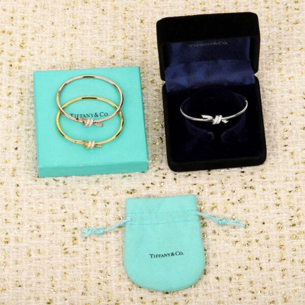 replik,replica,schmuck,1:1,beste,ohrringe,ring,Repliken Boutique / Verdrehtes Diamantarmband aus der Tiffany Knot Kollektion (3W669)