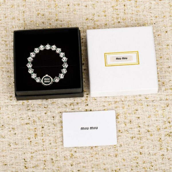 replik,replica,schmuck,1:1,beste,ohrringe,ring,Repliken Boutique / 【MIUMIU Emaille-Buchstaben-Armband mit Volldiamanten】(6Y04S)