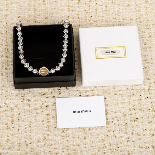 replik,replica,schmuck,1:1,beste,ohrringe,ring,Repliken Boutique / 【MIUMIU Emaille-Buchstaben-Halskette mit Volldiamanten】(GIN5M)
