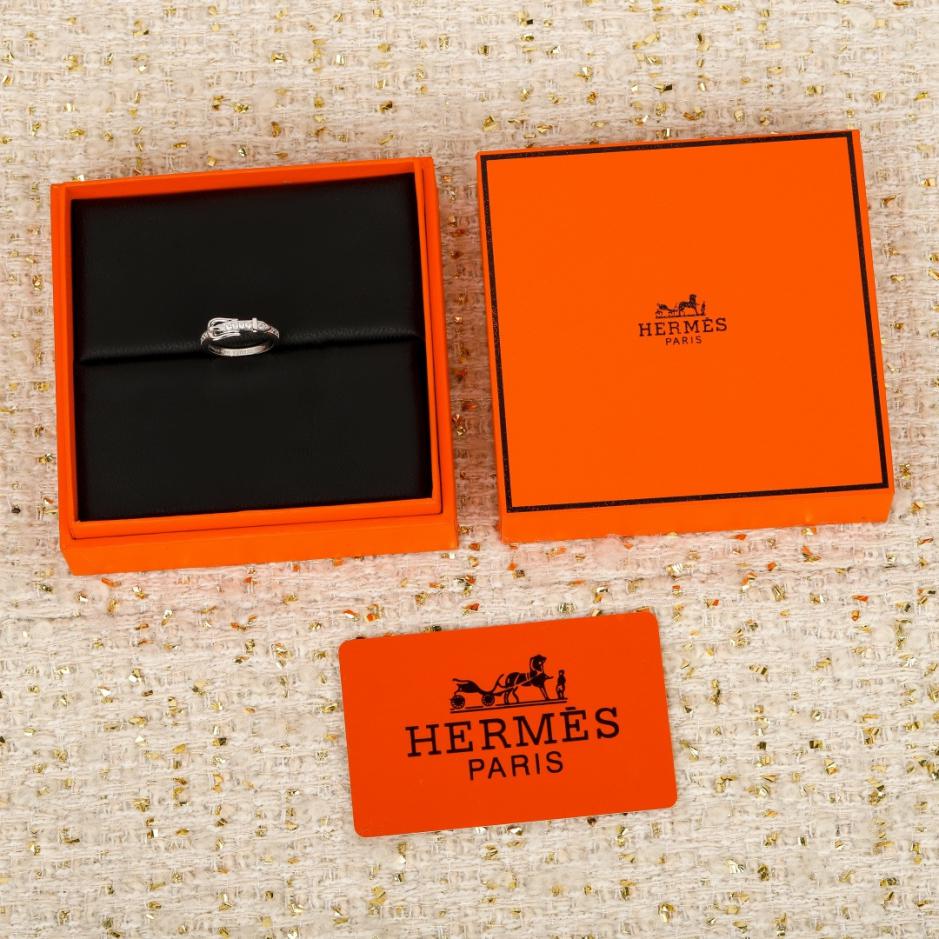 replik,replica,schmuck,1:1,beste,ohrringe,ring,Repliken Boutique / Etriviere-Ring, Sonderanfertigung aus 18-karätigem Gold und Diamanten (5 Jahre, 5 Monate, 6 Tage). replik,replica,schmuck,1:1,beste,ohrringe,ring,Repliken Boutique / Etriviere-Ring, Sonderanfertigung aus 18-karätigem Gold und Diamanten (5 Jahre, 5 Monate, 6 Tage).
