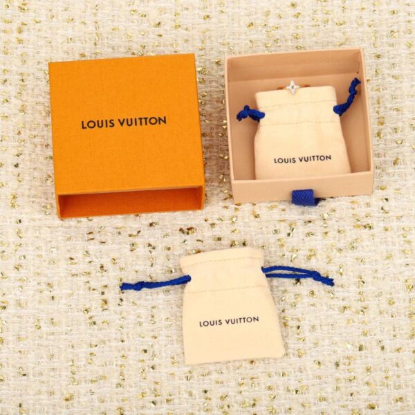 replik,replica,schmuck,1:1,beste,ohrringe,ring,Repliken Boutique / Offener Armreif mit Blumenmuster von LV (TIBTY)