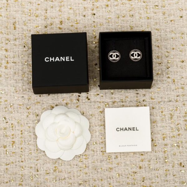 replik,replica,schmuck,1:1,beste,ohrringe,ring,Repliken Boutique / 【Chanel Runde Ohrstecker mit durchbrochenem Doppel-C-Muster】(EQ1XB)