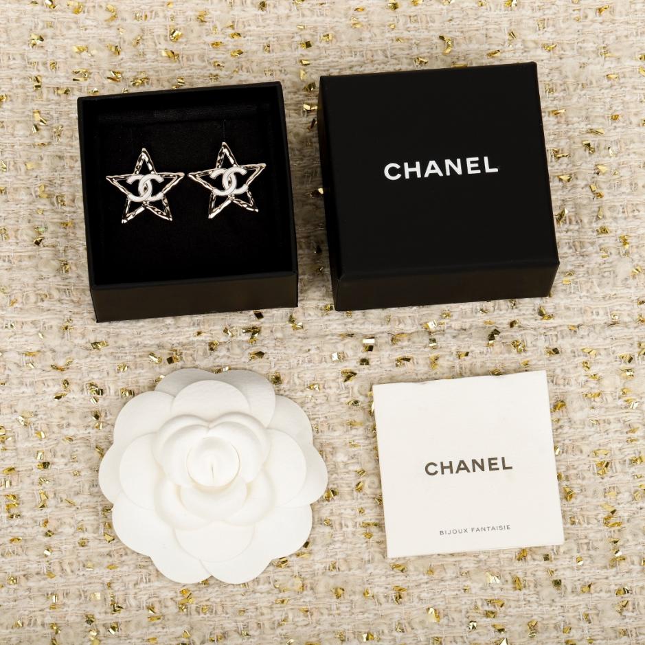 replik,replica,schmuck,1:1,beste,ohrringe,ring,Repliken Boutique / 【Chanel Ohrringe mit fünfzackigem Stern aus weißem Emaille】(MO98V) replik,replica,schmuck,1:1,beste,ohrringe,ring,Repliken Boutique / 【Chanel Ohrringe mit fünfzackigem Stern aus weißem Emaille】(MO98V)