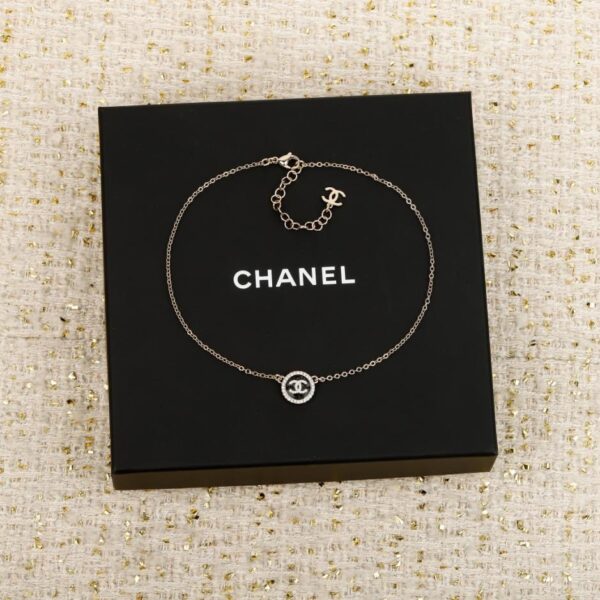 replik,replica,schmuck,1:1,beste,ohrringe,ring,Repliken Boutique / 【Chanel Schwarze Runde Emaille-Halskette】(NT8VO)