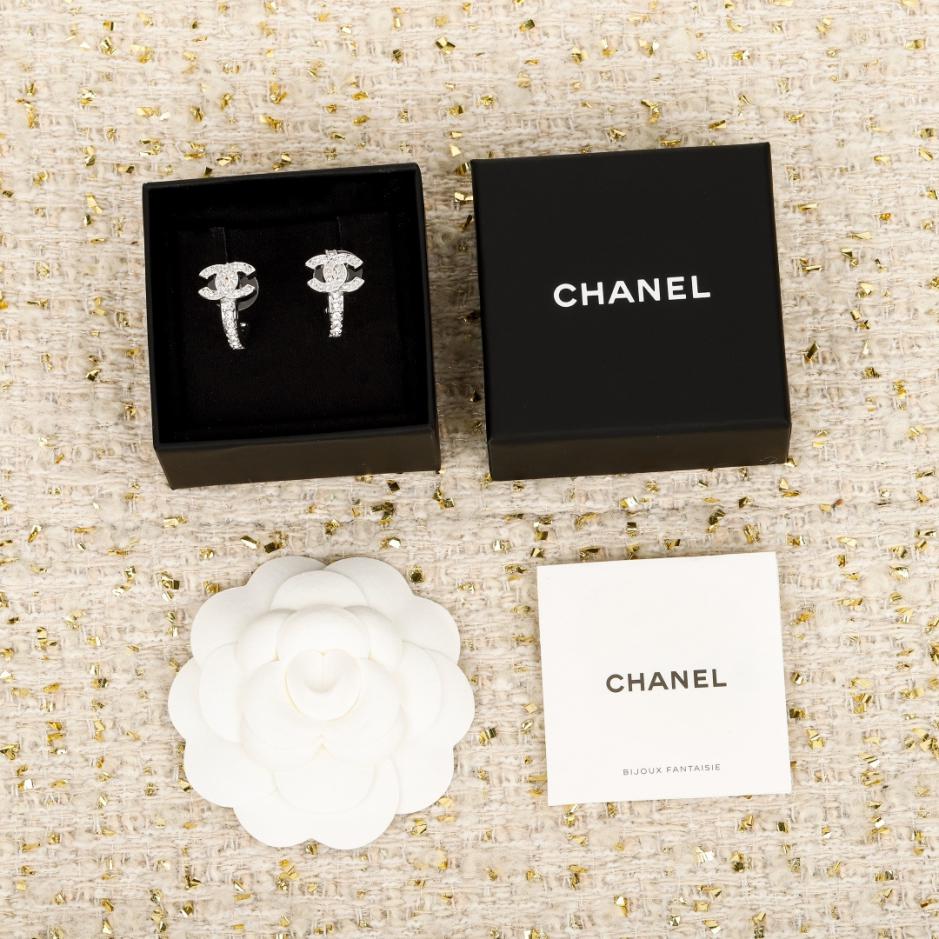 replik,replica,schmuck,1:1,beste,ohrringe,ring,Repliken Boutique / 【Chanel Silberne kleine Creolen mit Diamantenbesatz】(4S2FY) replik,replica,schmuck,1:1,beste,ohrringe,ring,Repliken Boutique / 【Chanel Silberne kleine Creolen mit Diamantenbesatz】(4S2FY)