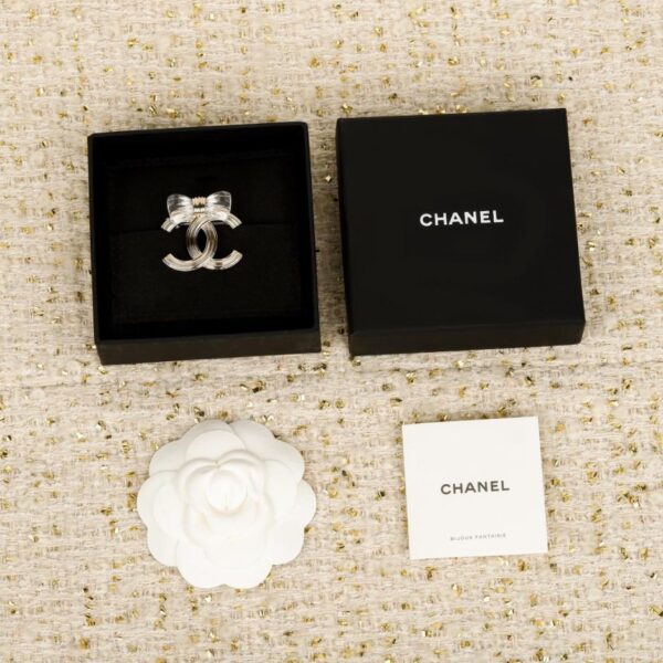 replik,replica,schmuck,1:1,beste,ohrringe,ring,Repliken Boutique / 【Transparente Schleife im Chanel-Candy-Stil mit Doppel-C-Design】(9YVRM)