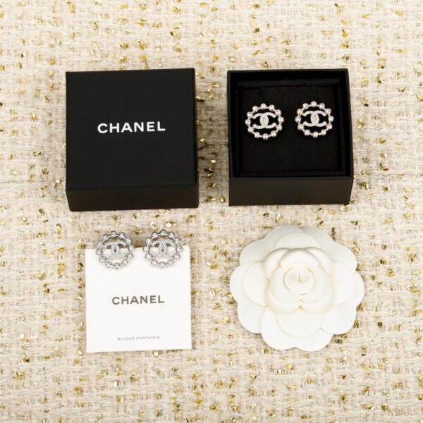 replik,replica,schmuck,1:1,beste,ohrringe,ring,Repliken Boutique / 【Chanel Ohrstecker mit durchbrochenem, rundem Doppel-C-Muster】(4R5KS)