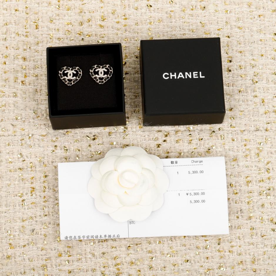 replik,replica,schmuck,1:1,beste,ohrringe,ring,Repliken Boutique / 【Chanel Leder-Herz-Ohrstecker mit Doppel-C-Logo】(18XB0) replik,replica,schmuck,1:1,beste,ohrringe,ring,Repliken Boutique / 【Chanel Leder-Herz-Ohrstecker mit Doppel-C-Logo】(18XB0)