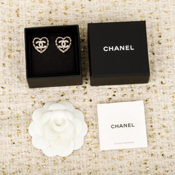replik,replica,schmuck,1:1,beste,ohrringe,ring,Repliken Boutique / Chanel Ohrclips mit durchbrochenem Herz- und Doppel-C-Design (U35SR)