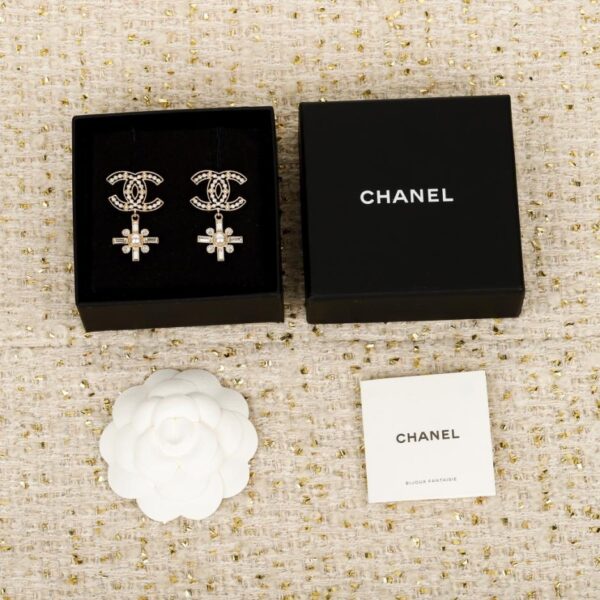 replik,replica,schmuck,1:1,beste,ohrringe,ring,Repliken Boutique / 【Chanel Doppel-C-Ohrringe mit Diamanten und Perlen】(LB6U3)