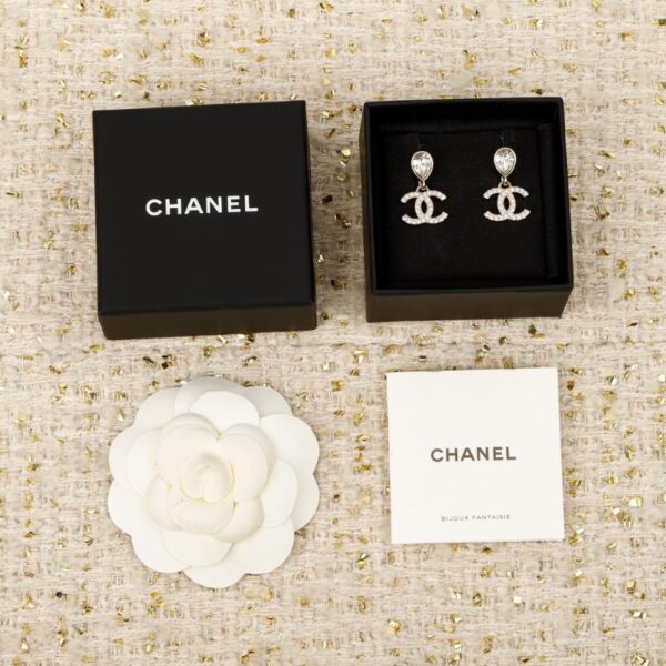 replik,replica,schmuck,1:1,beste,ohrringe,ring,Repliken Boutique / 【Chanel 25A Tropfenförmige Strass-Ohrstecker mit Doppel-C-Motiv, Clip-Ohrringe】(XXSUE)