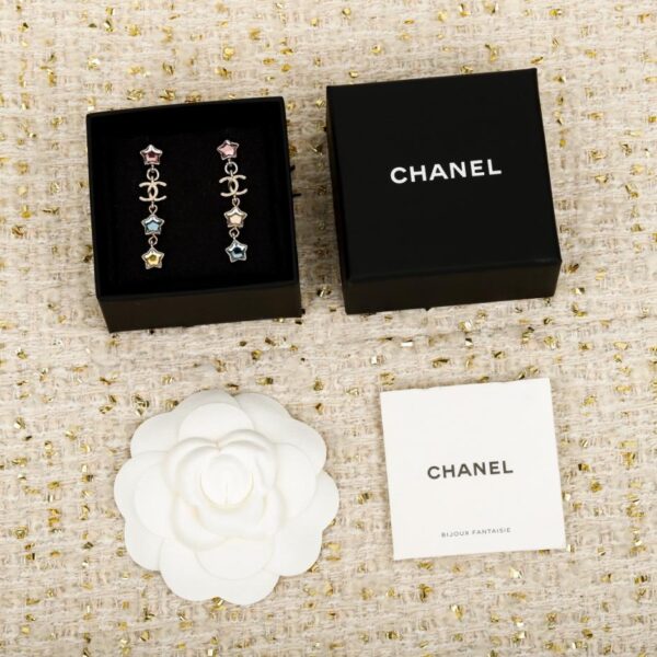 replik,replica,schmuck,1:1,beste,ohrringe,ring,Repliken Boutique / 【Chanel Ohrringe mit fünfzackigem Stern, Regenbogen-Diamanten und Doppel-C】(ZAV44)