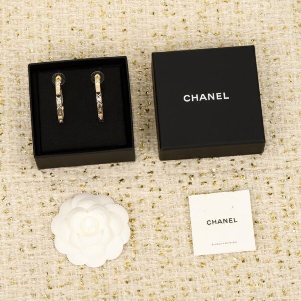 replik,replica,schmuck,1:1,beste,ohrringe,ring,Repliken Boutique / 【Chanel Quilted Double C Hoop Ohrringe】(8L39E)