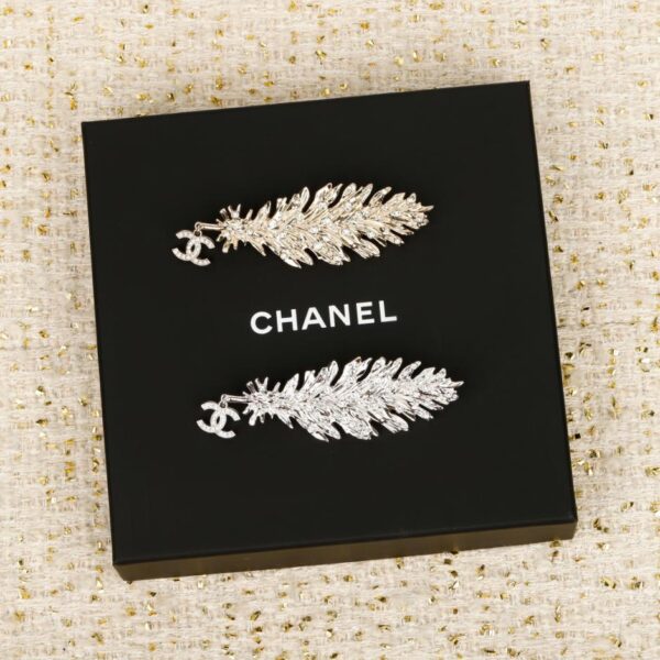 replik,replica,schmuck,1:1,beste,ohrringe,ring,Repliken Boutique / 【Chanel Federanhänger Doppel-C Brosche】(1MYN1)