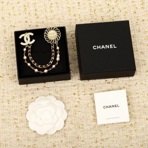 replik,replica,schmuck,1:1,beste,ohrringe,ring,Repliken Boutique / 【Chanel Schmetterlings-Ohrclips mit Perlen】(K0GMU)