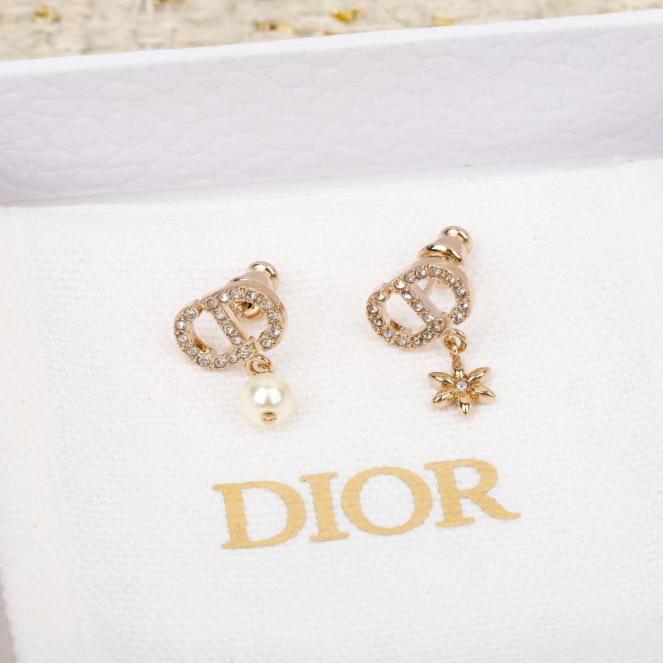 replik,replica,schmuck,1:1,beste,ohrringe,ring,Repliken Dior CD Perlenohrringe (O3LMK) replik,replica,schmuck,1:1,beste,ohrringe,ring,Repliken Dior CD Perlenohrringe (O3LMK)