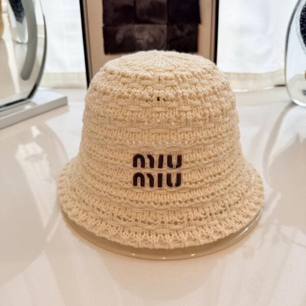 replik,replica,schmuck,1:1,beste,ohrringe,ring,Repliken Diese Miu Miu Fischermütze mit durchbrochenem Häkelmuster (N2AI5K)