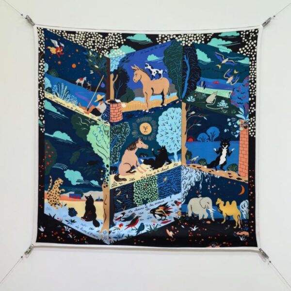 replik,replica,schmuck,1:1,beste,ohrringe,ring,Repliken SHMS256818 Momme Doppelseitiges 90x90cm Twill-Seidenbuch Hermès Aesop’s Fables Bilderbuch (O1WDC3)