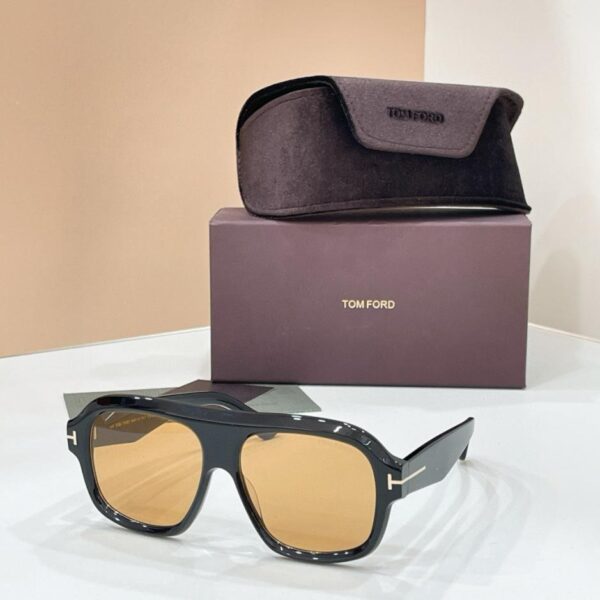 replik,replica,schmuck,1:1,beste,ohrringe,ring,Repliken Toms Sonnenbrille, MODELL TF 1324 (OF7QT0)