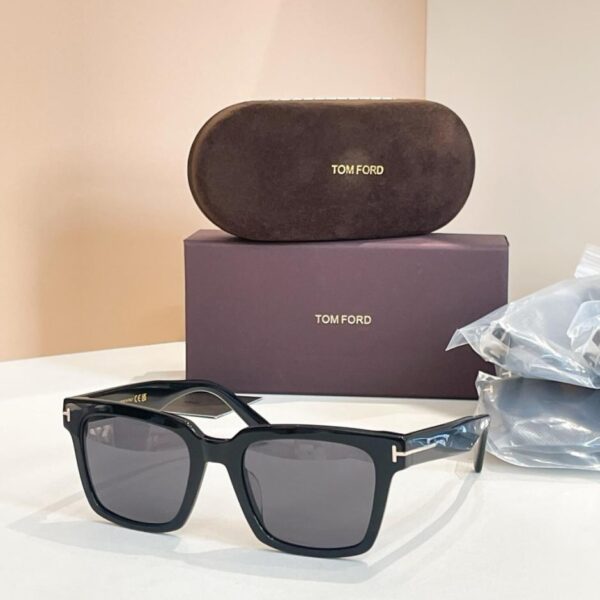 replik,replica,schmuck,1:1,beste,ohrringe,ring,Repliken Tom Ford Sonnenbrille, Modell TF1161 (Z0KY20)