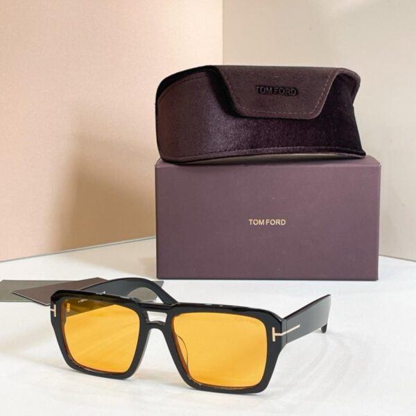 replik,replica,schmuck,1:1,beste,ohrringe,ring,Repliken Tom Ford Sonnenbrille, Modell TF1153 (KU3R3G)