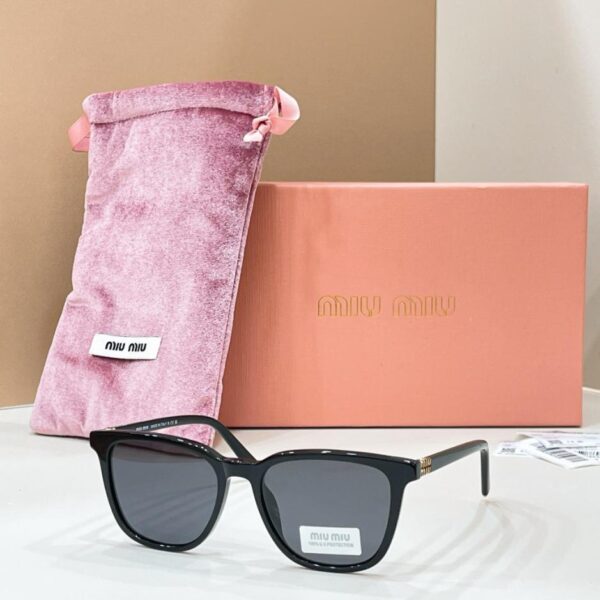 replik,replica,schmuck,1:1,beste,ohrringe,ring,Repliken MIUMIU Sonnenbrille MODELL SMU B03(8IYC5F)