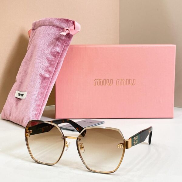 replik,replica,schmuck,1:1,beste,ohrringe,ring,Repliken MIUMIU Sonnenbrille MODELL MU 58ZS(AHCW1X)