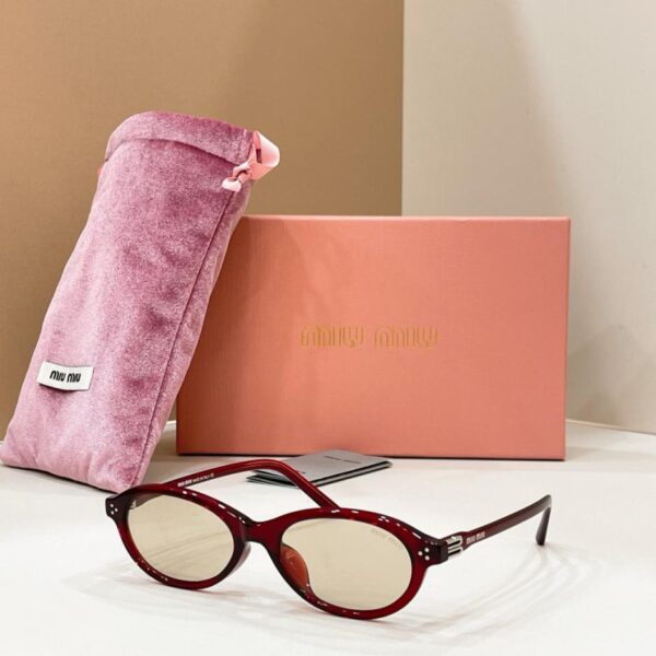 replik,replica,schmuck,1:1,beste,ohrringe,ring,Repliken MIU MIU Brille MODELL SMU 69WS (Y3HUEW)