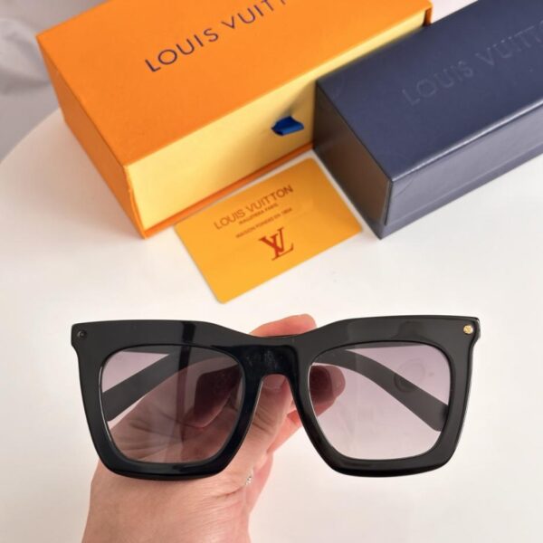 replik,replica,schmuck,1:1,beste,ohrringe,ring,Repliken LOUIS VUITTON Brillenmodelle Z4028W Z1217W (ONN8R4) – Erhältlich auf der offiziellen Website.
